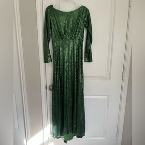 Elegant Green Sequin gown